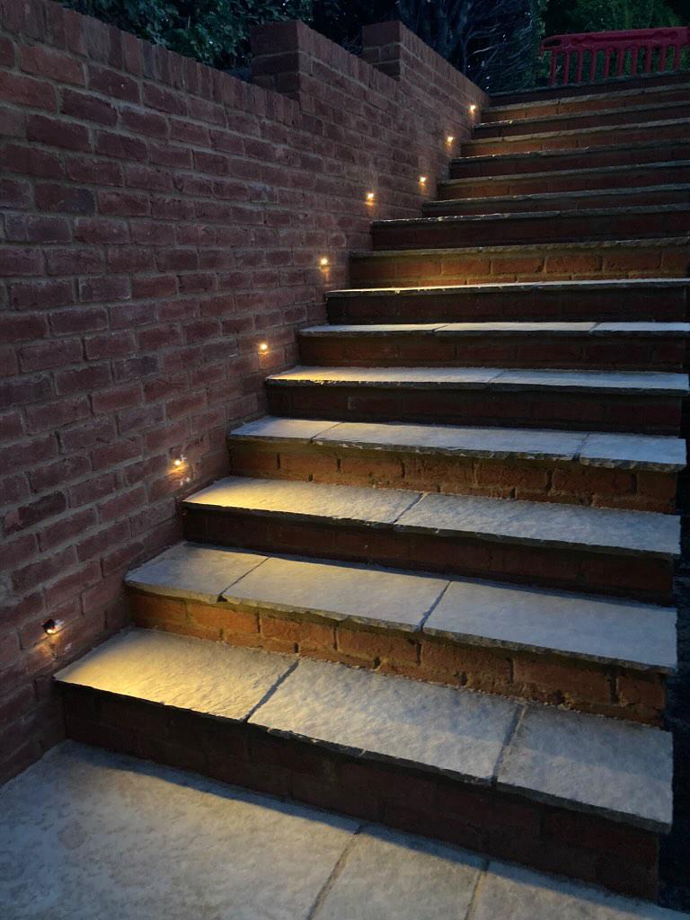 Micro eyelid light in situ — Stairs